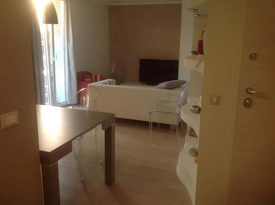 Апартаменты Appartamento Zona Porto A 10 Mn A Piedi Dal Mare Ницца
